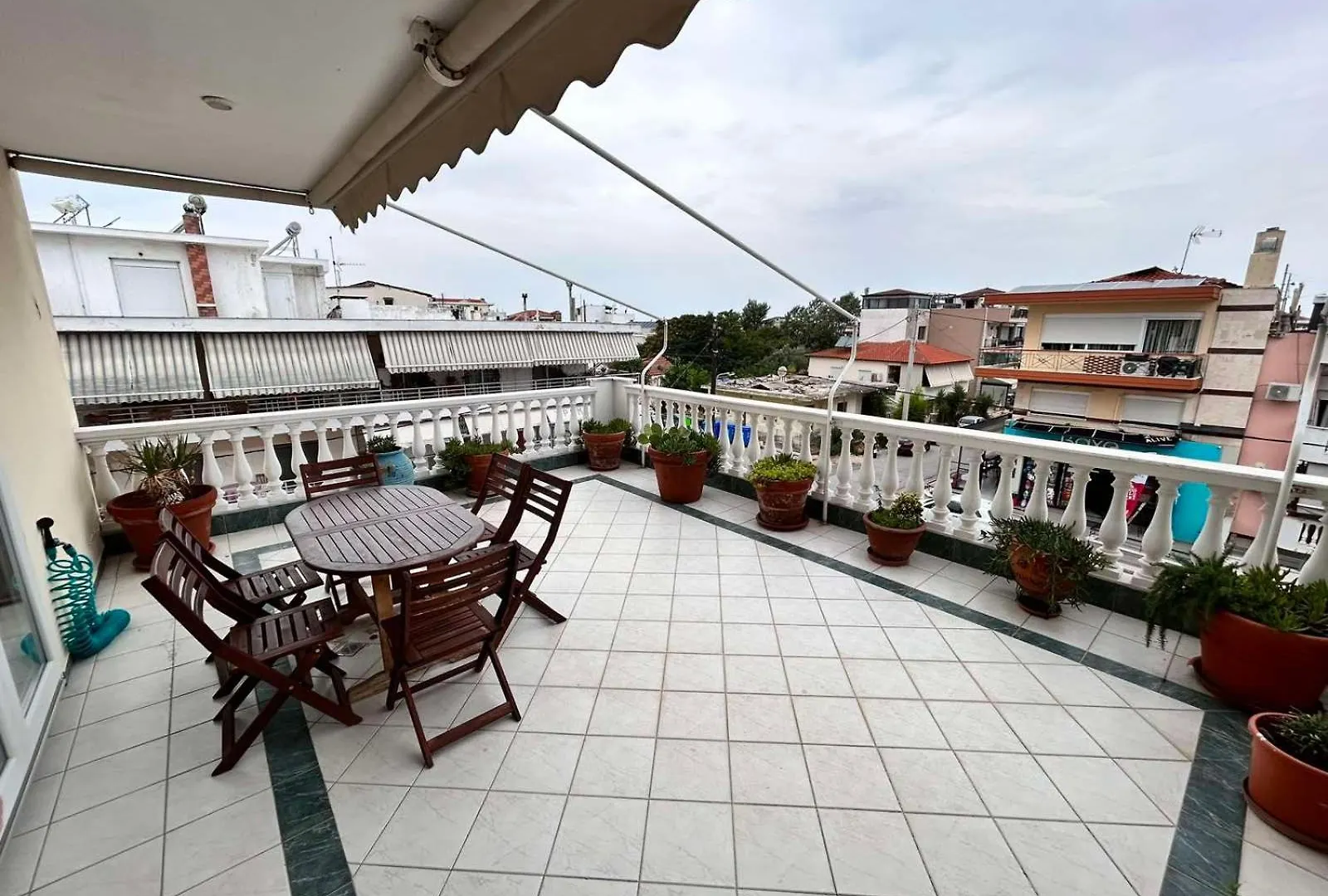 Sea Breeze IV Apartment Skála Neón Epivatón 希腊