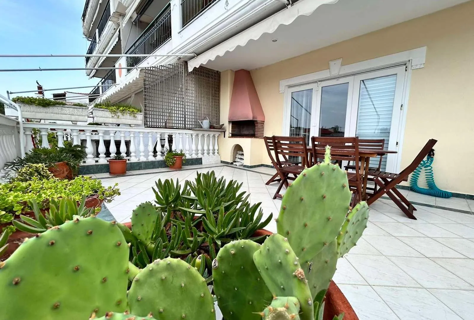 Sea Breeze IV Apartment Skála Neón Epivatón