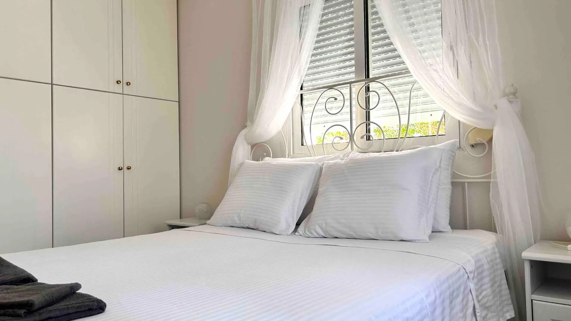 Sea Breeze IV Apartment Skála Neón Epivatón